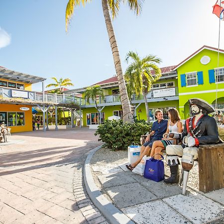 Ports Of Call Resort Грейс Бей Екстериор снимка