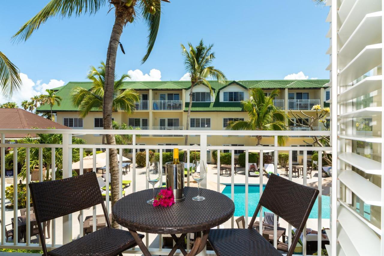 Ports Of Call Resort Грейс Бей Екстериор снимка